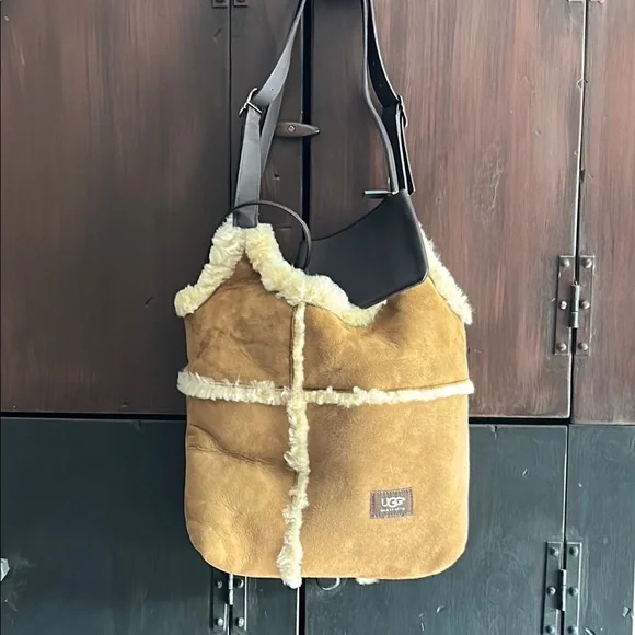 UGG Tan and Cream Shoulder Bag - Picture 1 of 3